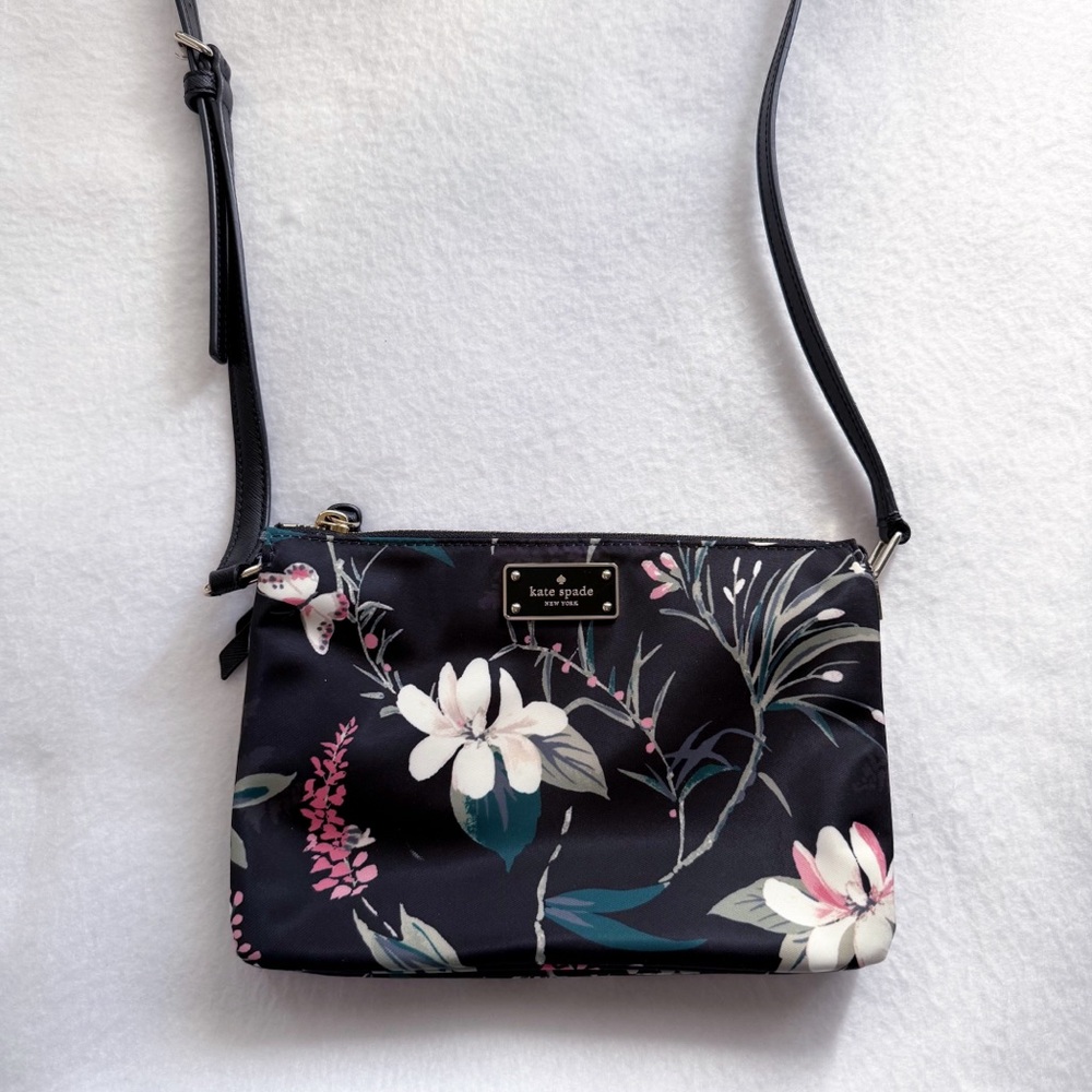 Sale Kate Spade Wilson Road Botanical Nylon Crossbody Bag Green Black Madelyne